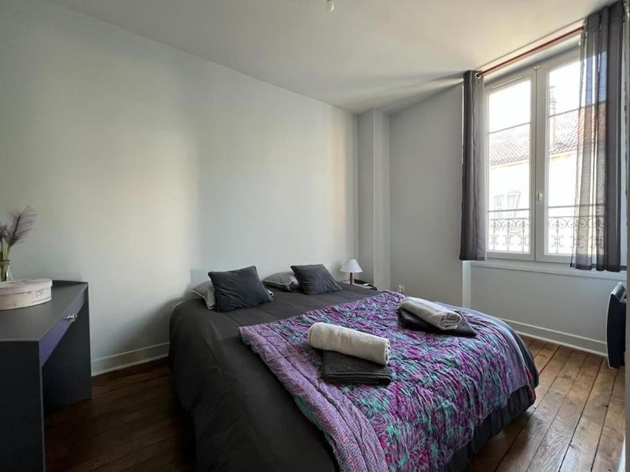 Chez Tonio - Montereau Apartment Bagian luar foto